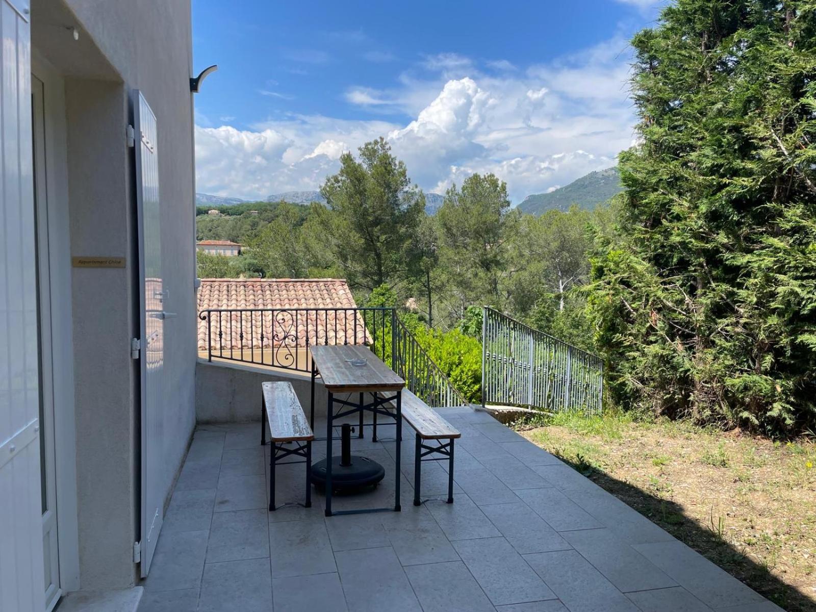 Appartement Villa D'Aurore Le Rouret Exterior foto